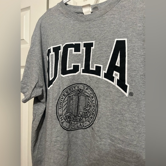 H&M UCLA Oversized Graphic Tee - Picture 3 of 7